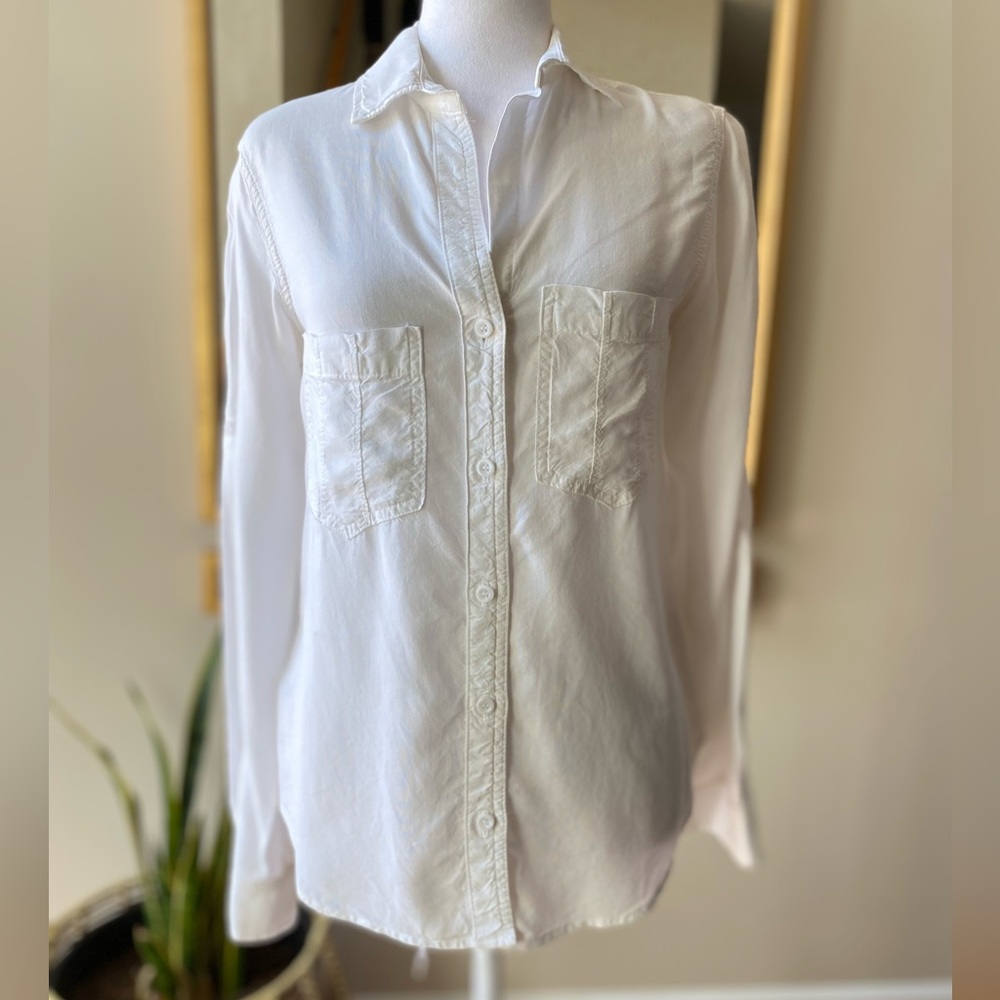 Cloth & Stone White Button Down Shirt